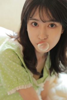 美女被老外灌醉带去宾馆